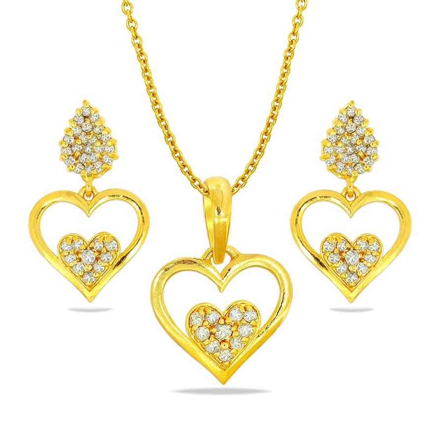 gold pendant set with earrings