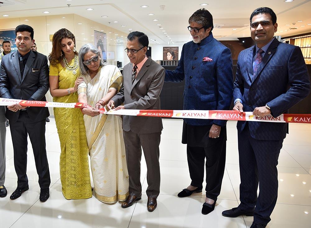 Festivities mark launch of Kalyan Jewellers flagship showroom in New Delhi